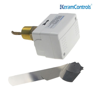 Interruptores de flujo líquidos de cobre amarillo del OEM IP65 24V 15A para el aire acondicionado de calefacción