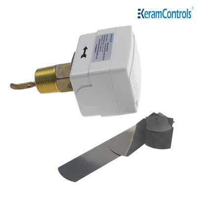Interruptores de flujo líquidos de cobre amarillo del OEM IP65 24V 15A para el aire acondicionado de calefacción
